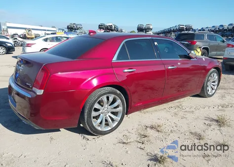 2017 Chrysler 300C z USA, uszkodzony, nr VIN 2C3CCAEG8HH579752